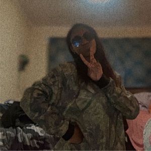 Meet your Posher, Zorielle